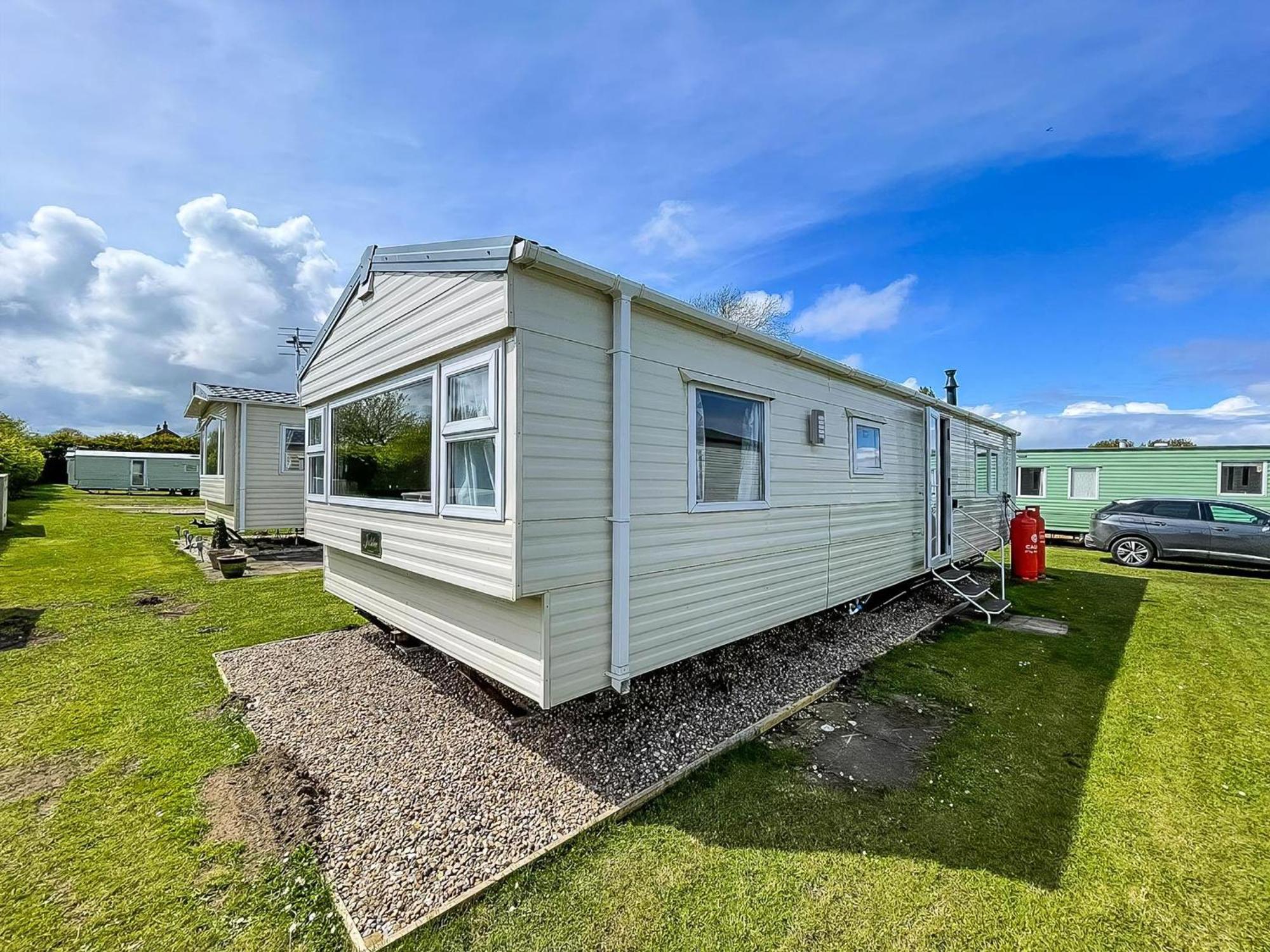 Lovely 6 Berth Caravan At Sunnydale Holiday Park Ref 35375S Louth  Exteriör bild
