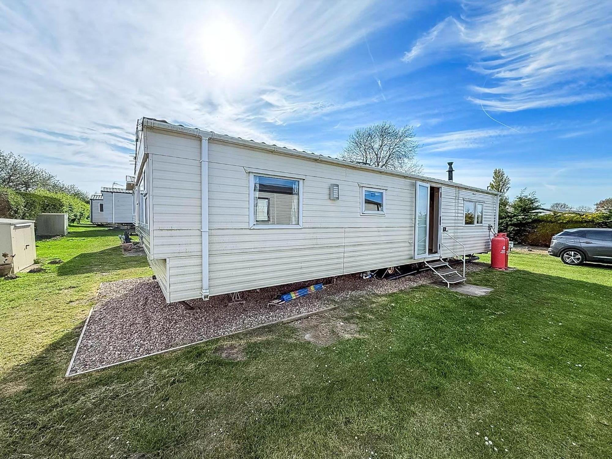 Lovely 6 Berth Caravan At Sunnydale Holiday Park Ref 35375S Louth  Exteriör bild