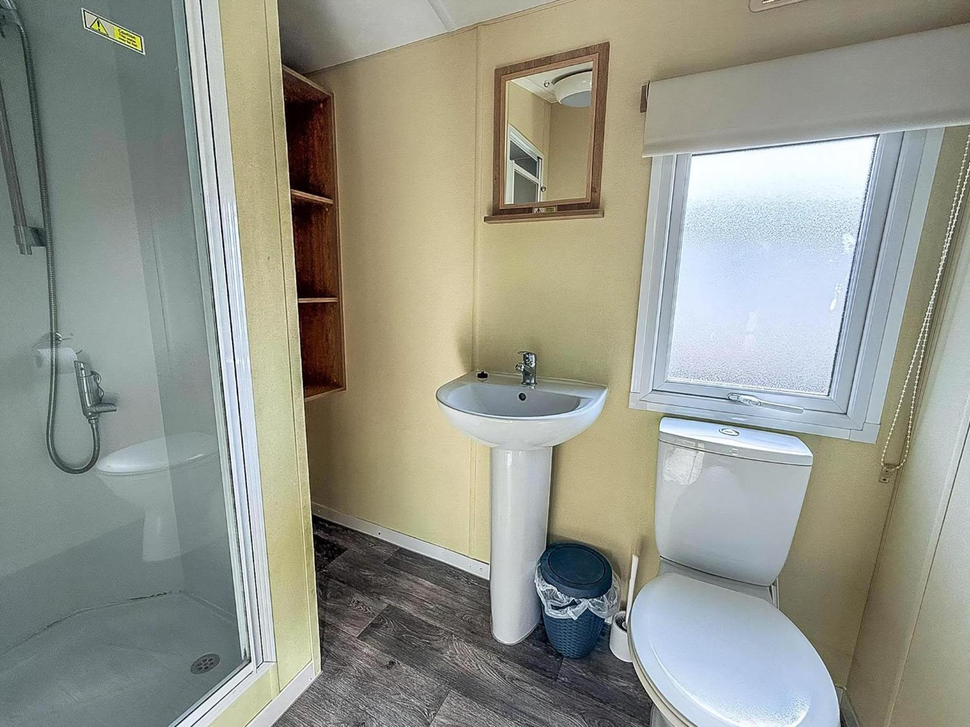Lovely 6 Berth Caravan At Sunnydale Holiday Park Ref 35375S Louth  Exteriör bild